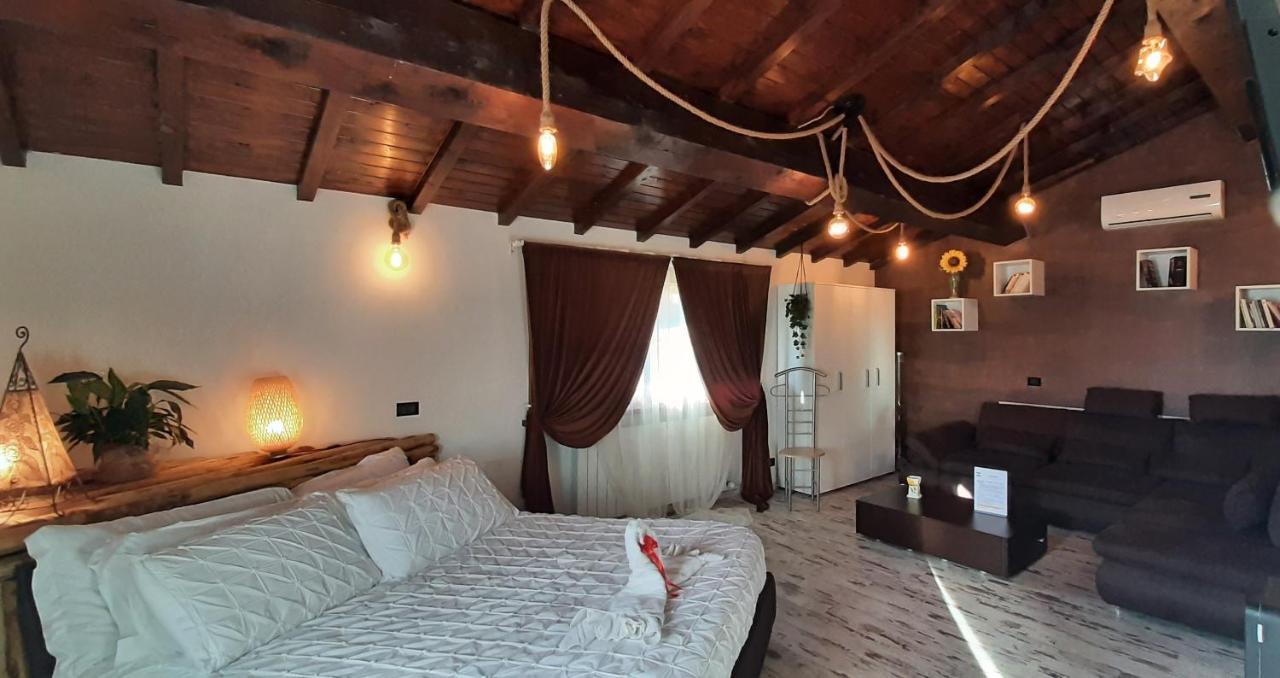 Essenziale Panzió Castell'Anselmo Kültér fotó